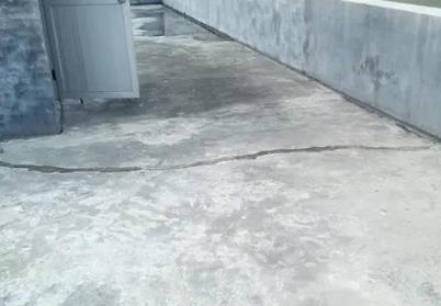 唐县楼顶漏水维修公司分享下如何解决卫生间隐蔽部位漏水的问题?